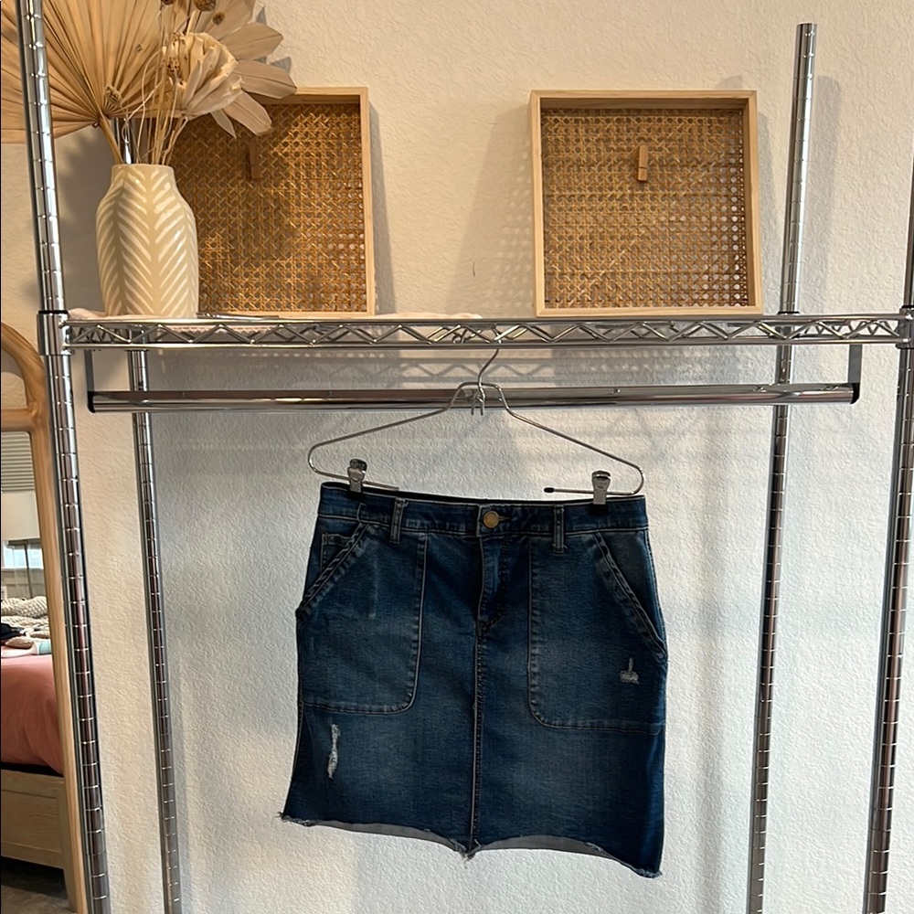 Democracy Blue Mini Pencil Skirt for Casual Wear